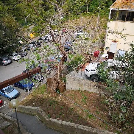 Casa Barlo كامبيليا ماريتيما