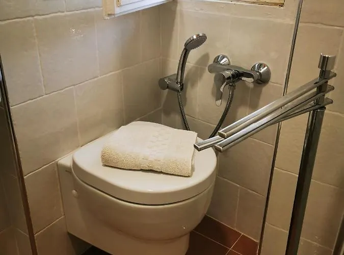 Casa Barlo كامبيليا ماريتيما